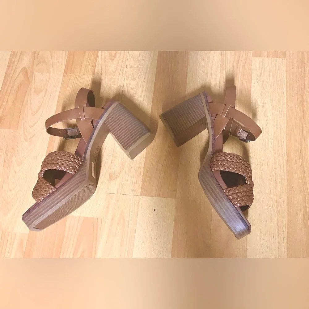 MIA Brown Woven Tall Block Heeled Sandals Size: 8.5 - Picture 9 of 9